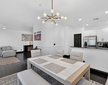 7601 E Roosevelt Street - Photo Thumbnail 6