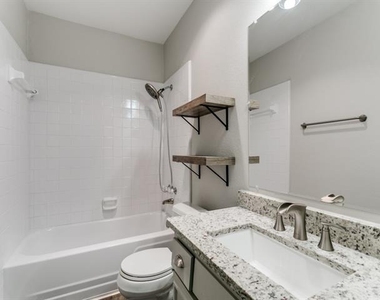 1607 Glenhill Lane - Photo Thumbnail 6