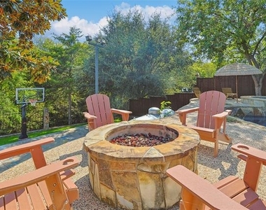 1088 Pondview Drive - Photo Thumbnail 31