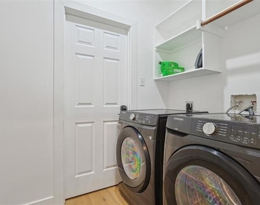 1088 Pondview Drive - Photo Thumbnail 24