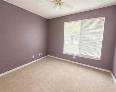 737 Westminster Way - Photo Thumbnail 9
