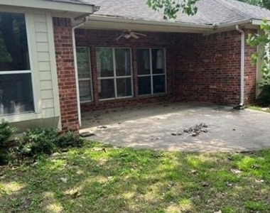 737 Westminster Way - Photo Thumbnail 11