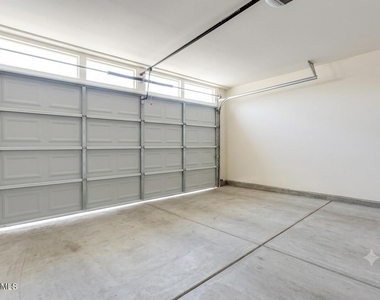 25873 W Miami Street - Photo Thumbnail 9
