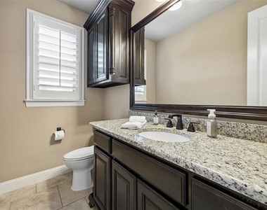 801 Rose Court - Photo Thumbnail 22
