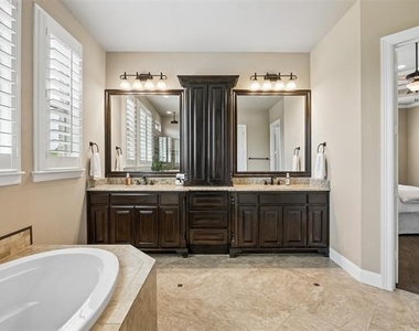 801 Rose Court - Photo Thumbnail 14