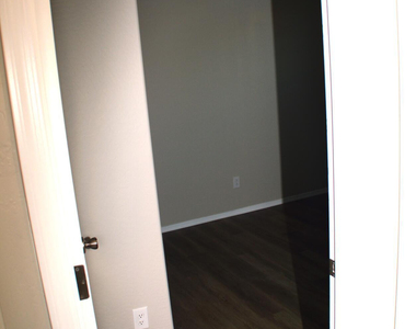 1366 W Pinkley Way - Photo Thumbnail 22