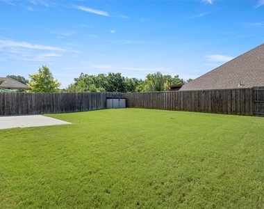 1802 Phillip Lane - Photo Thumbnail 29