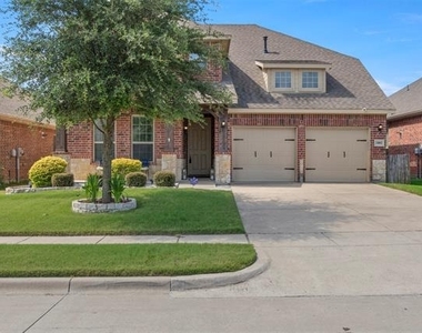 1802 Phillip Lane - Photo Thumbnail 1
