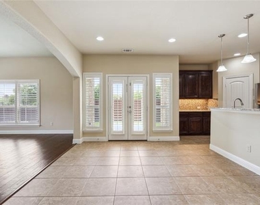 4213 Pecan Bend Lane - Photo Thumbnail 7
