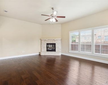 4213 Pecan Bend Lane - Photo Thumbnail 5