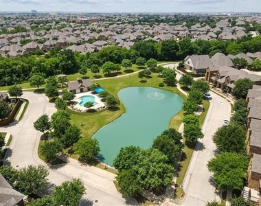 4213 Pecan Bend Lane - Photo Thumbnail 35