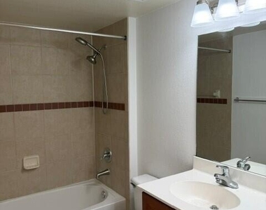 6378 Emerald Dunes Drive - Photo Thumbnail 18