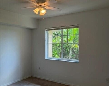 6378 Emerald Dunes Drive - Photo Thumbnail 14