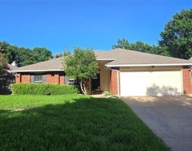 2108 Bershire Drive - Photo Thumbnail 1