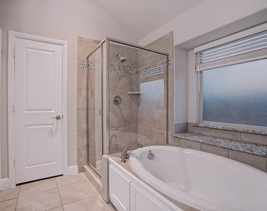 3406 Herron Drive - Photo Thumbnail 16