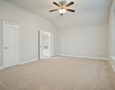 3406 Herron Drive - Photo Thumbnail 14