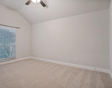 3406 Herron Drive - Photo Thumbnail 18