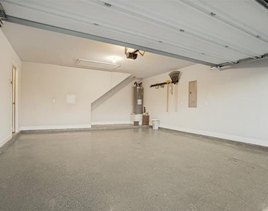 3406 Herron Drive - Photo Thumbnail 22