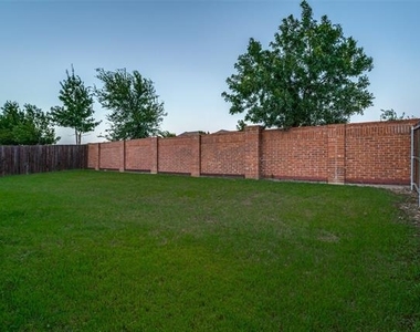 3406 Herron Drive - Photo Thumbnail 23