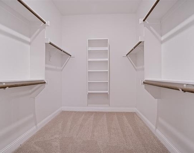 3406 Herron Drive - Photo Thumbnail 17