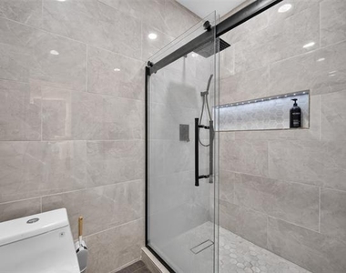 308 Keswick Lane - Photo Thumbnail 20