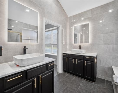308 Keswick Lane - Photo Thumbnail 29