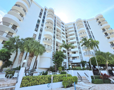 1631 S Ocean Boulevard - Photo Thumbnail 3