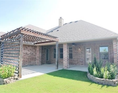 639 Stevenson Drive - Photo Thumbnail 19