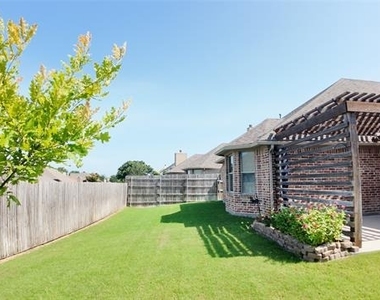 639 Stevenson Drive - Photo Thumbnail 22