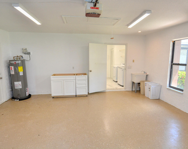 943 Se Browning Avenue - Photo Thumbnail 31