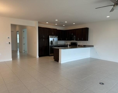 11785 Sw Oceanus Boulevard - Photo Thumbnail 11
