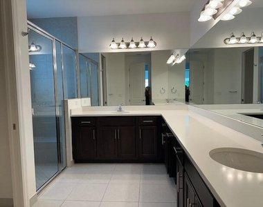 11785 Sw Oceanus Boulevard - Photo Thumbnail 17