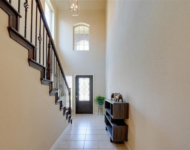 10405 Big Sandy Court - Photo Thumbnail 5