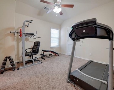 10405 Big Sandy Court - Photo Thumbnail 24