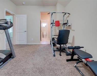 10405 Big Sandy Court - Photo Thumbnail 25