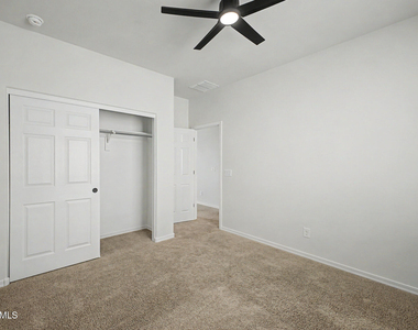 17558 W Luke Avenue - Photo Thumbnail 44