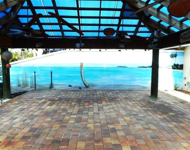 1903 Robalo Drive - Photo Thumbnail 12