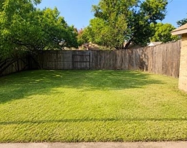 1508 Finley Drive - Photo Thumbnail 14