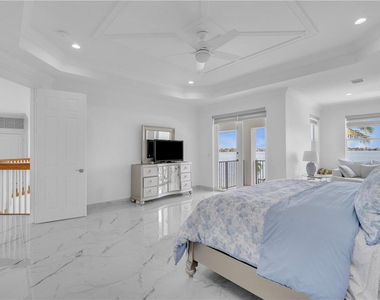 4707 Sw 195th Terrace - Photo Thumbnail 50