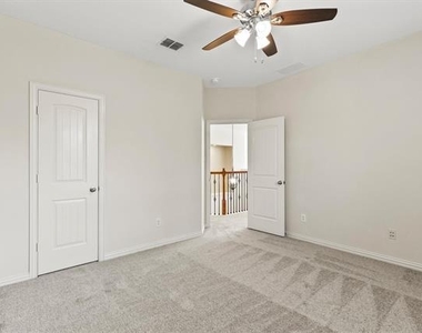 3102 Clearfork Trail - Photo Thumbnail 16