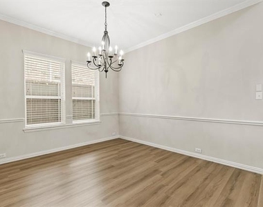 3102 Clearfork Trail - Photo Thumbnail 2