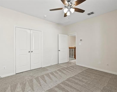3102 Clearfork Trail - Photo Thumbnail 24