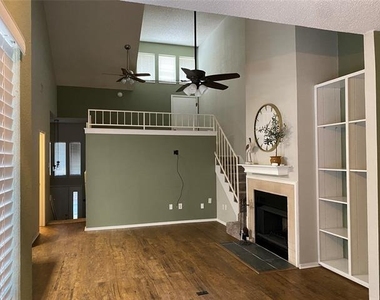 111 Summer Place Circle - Photo Thumbnail 5