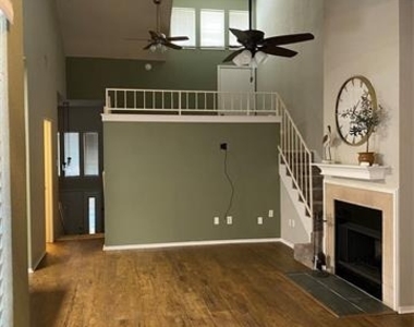 111 Summer Place Circle - Photo Thumbnail 6