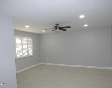18413 N Welk Drive - Photo Thumbnail 3