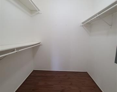 5644 Perrin Street - Photo Thumbnail 14