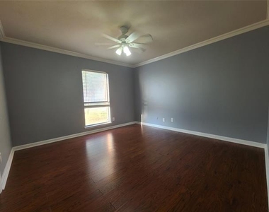 5644 Perrin Street - Photo Thumbnail 10