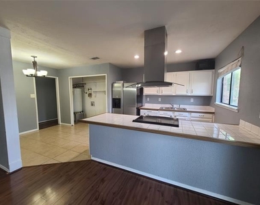 5644 Perrin Street - Photo Thumbnail 5