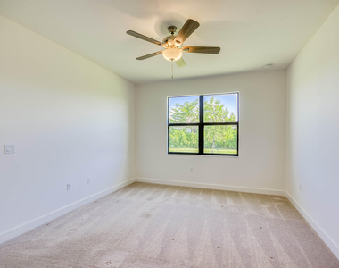 12555 Sw Manatee Marsh Terrace - Photo Thumbnail 14