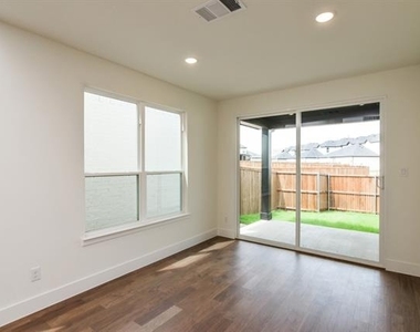 14531 Durant Lane - Photo Thumbnail 7